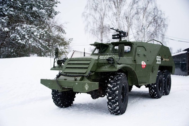 БТР-152 бронетранспортёр