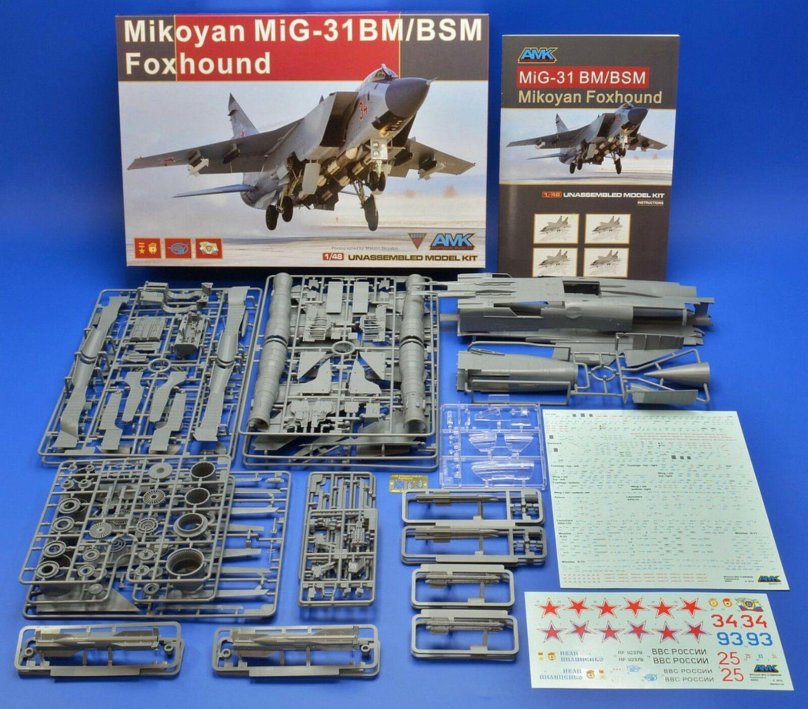 1:48 Сборная модель Mikoyan mig-31 Foxhound / 88003 / amk