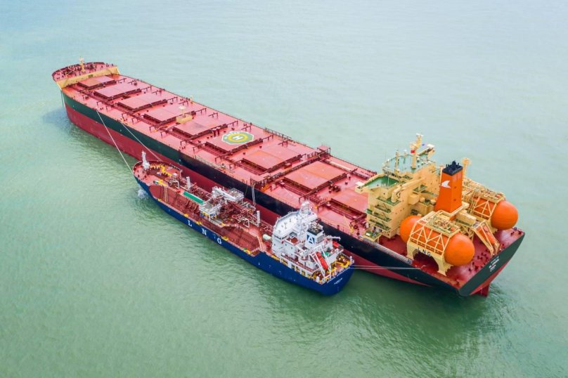 Бункеровка СПГ