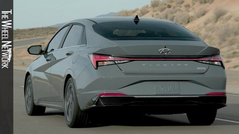 Hyundai Elantra 2021