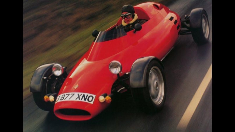 LCC Rocket машина