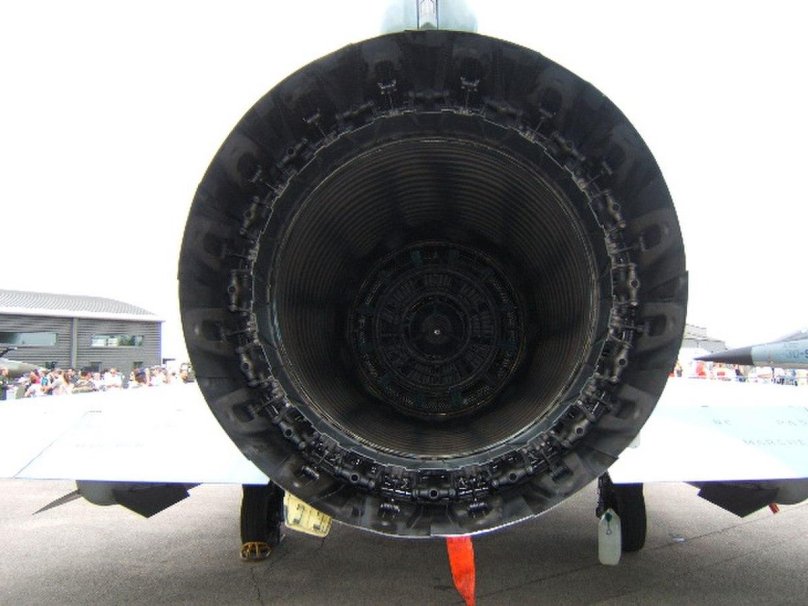 Двигатель m88 Snecma