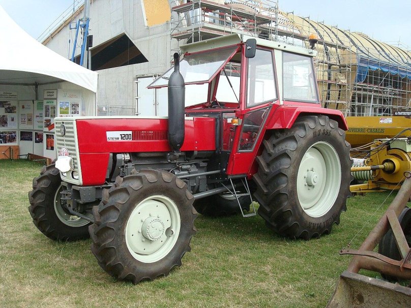 Steyr 8073