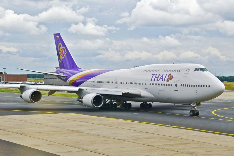 Боинг 747 Thai