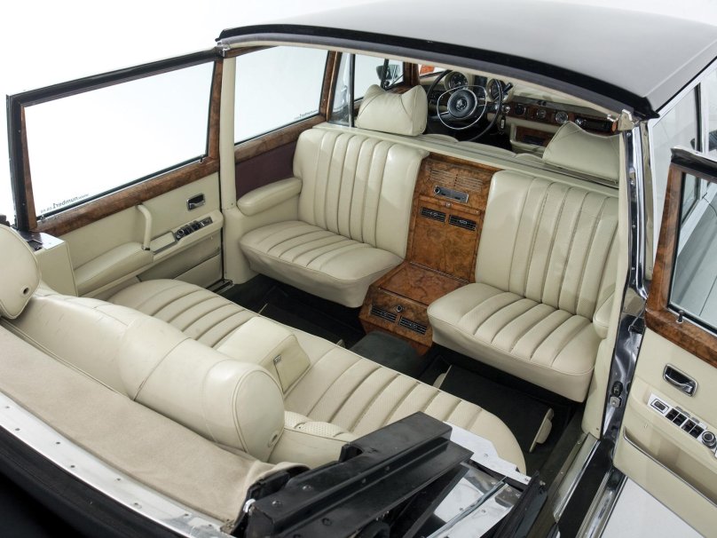 Mercedes-Benz 600 w100 Pullman