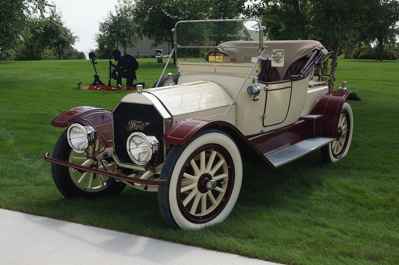 Pierce-arrow model 36