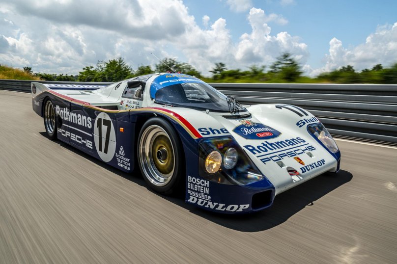 Porsche 962