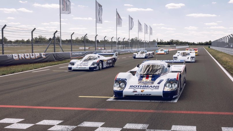 Porsche 956
