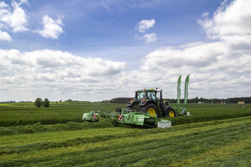 GIGACUT KDD 861s комплекс косилок