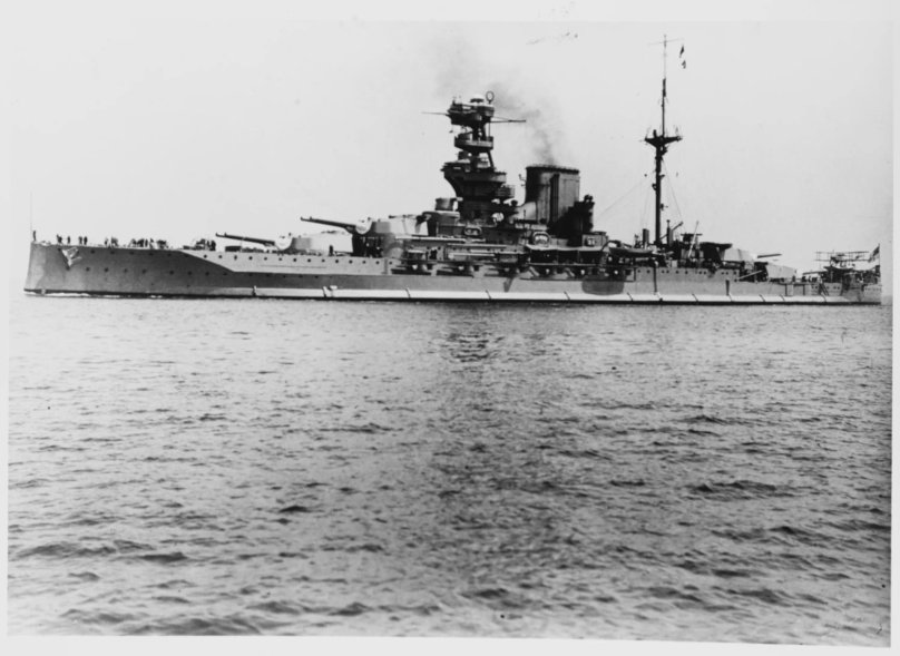 HMS Queen Elizabeth линкор