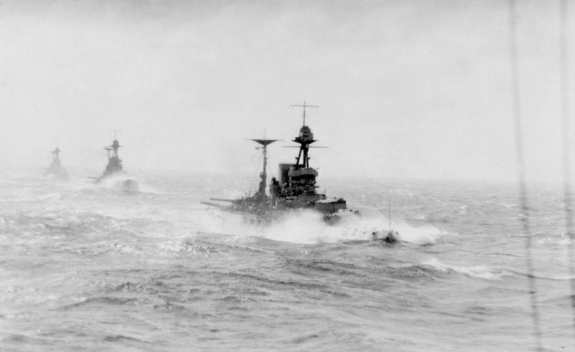 HMS Barham линкор