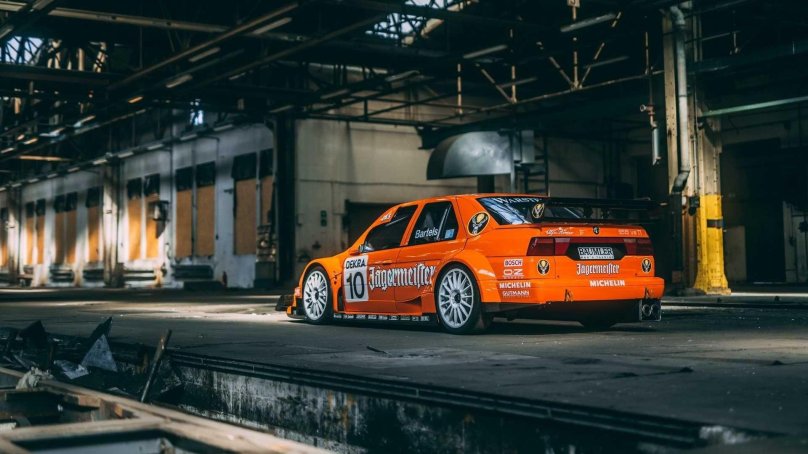 Jagermeister Alfa Romeo 155