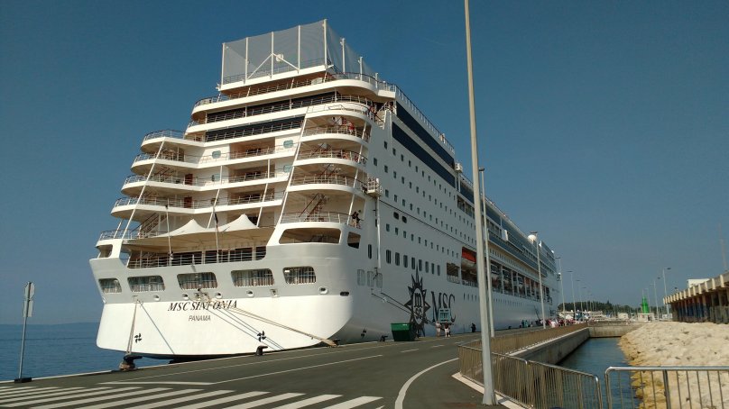 Лайнер MSC Sinfonia