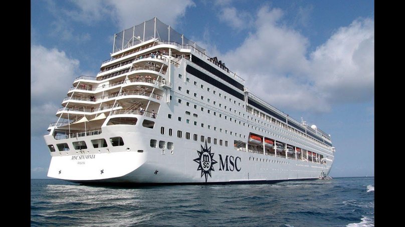 Круизный корабль "MSC Sinfonia"