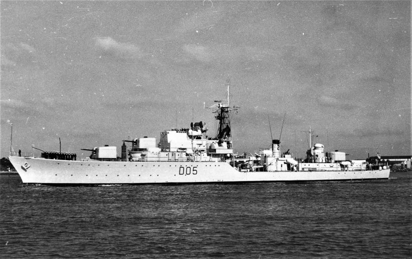 Эсминец Шеффилд 1982