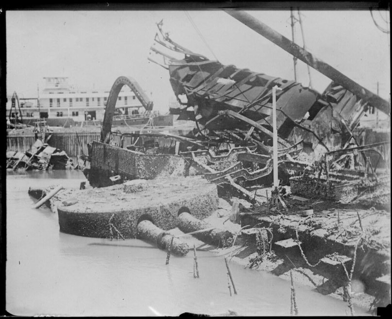 Взрыв броненосца Мэн