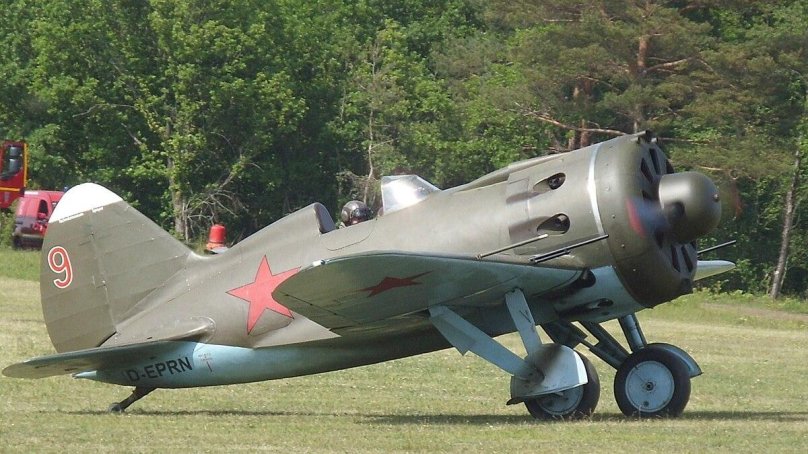 Поликарпов i16