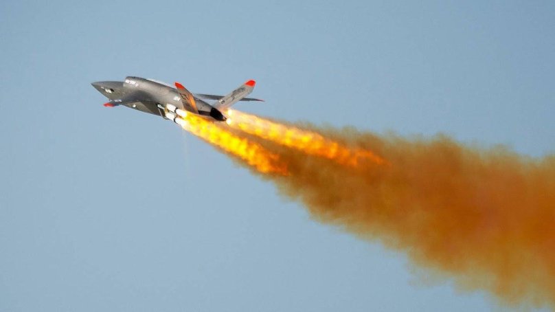 Kratos XQ-58 Valkyrie