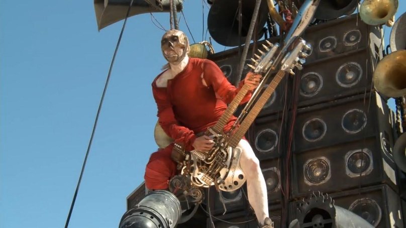 Мэд Макс гитарист