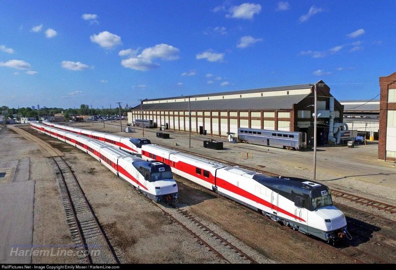 Поезд Амтрак Тальго