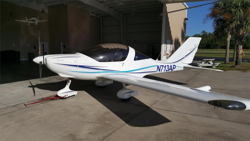 TL Ultralight TL-2000 Sting s4