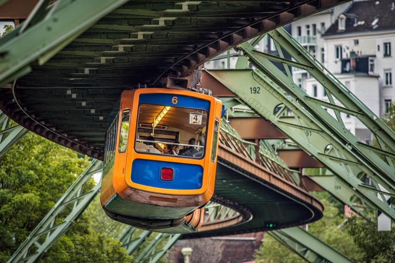 Вупперталь монорельсовая дорога