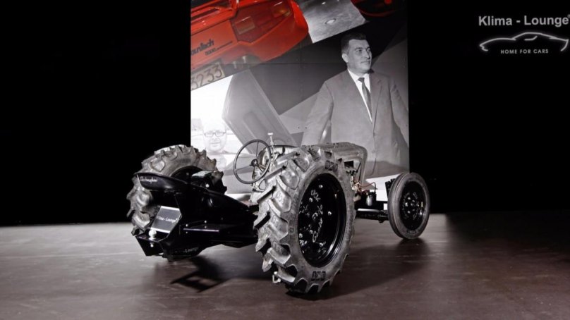 Lamborghini Centenario трактор