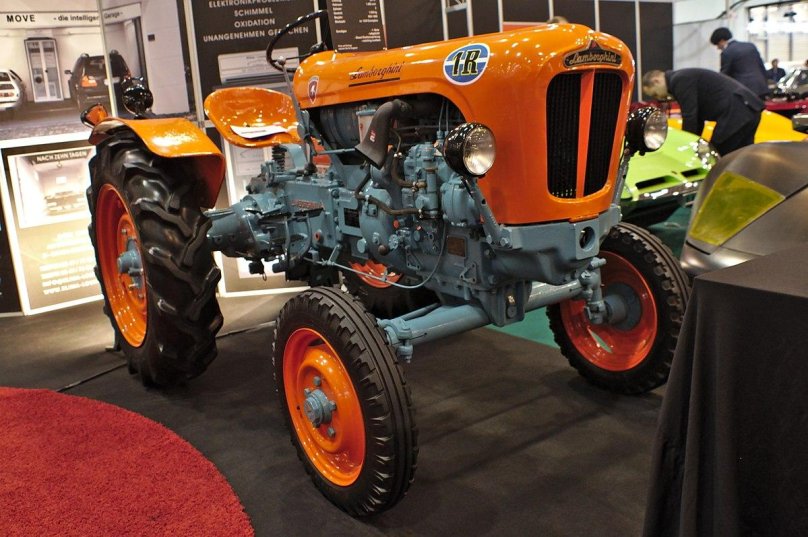 Трактор Ламборгини 2022