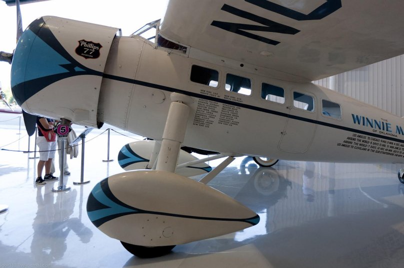 Уайли пост Локхид Вега