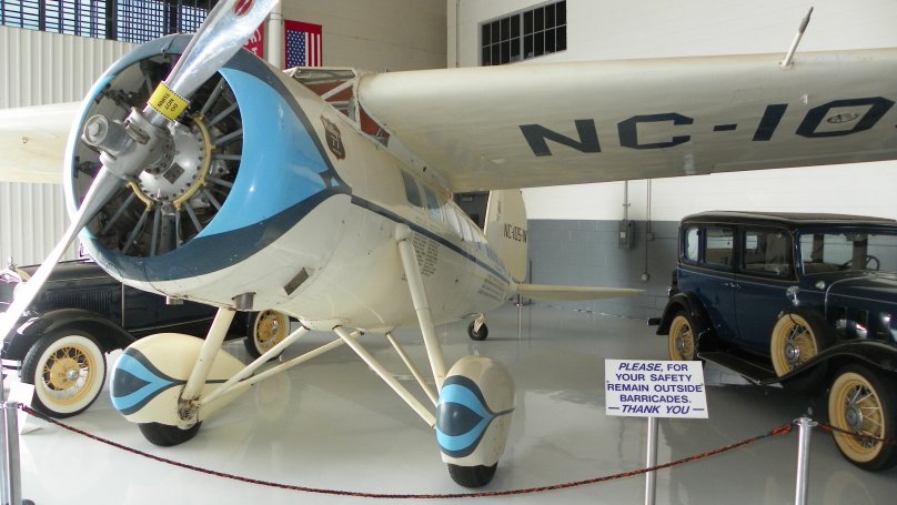 Локхид Вега 5