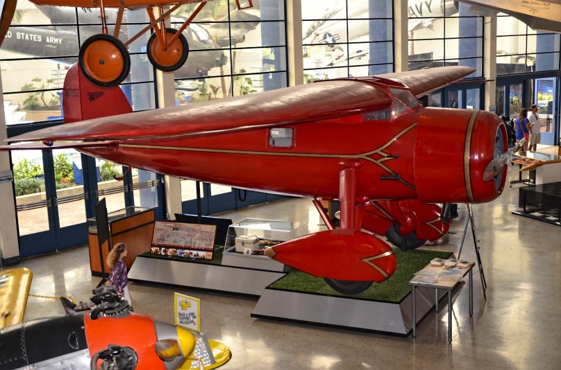 Локхид Вега 5