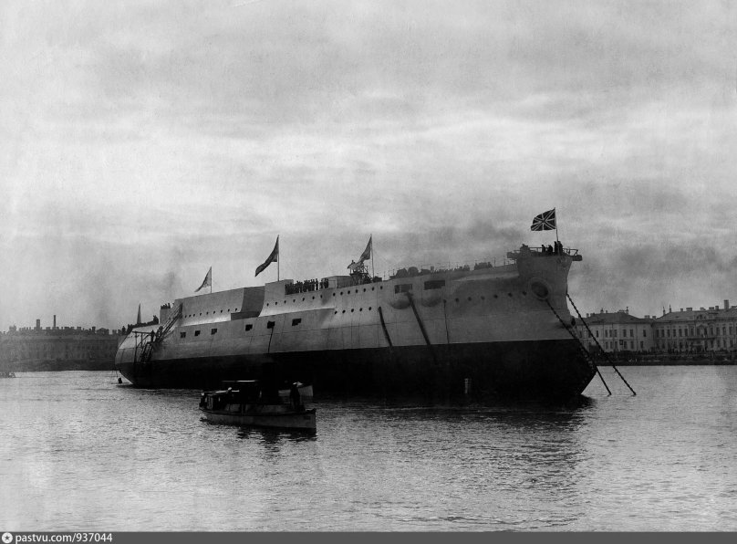 Спуск на воду броненосца Бородино