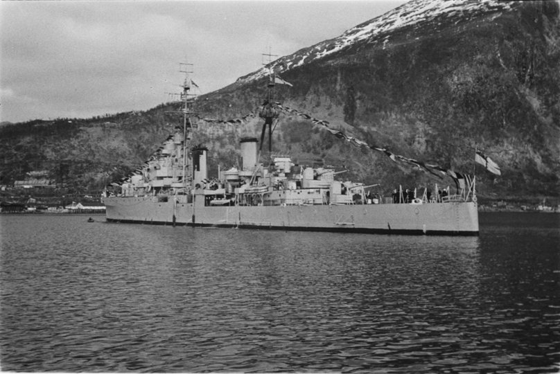 HMS Bellona 1942