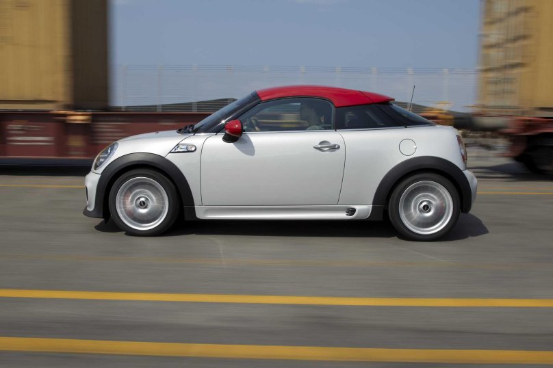 Mini Cooper Coupe 2012
