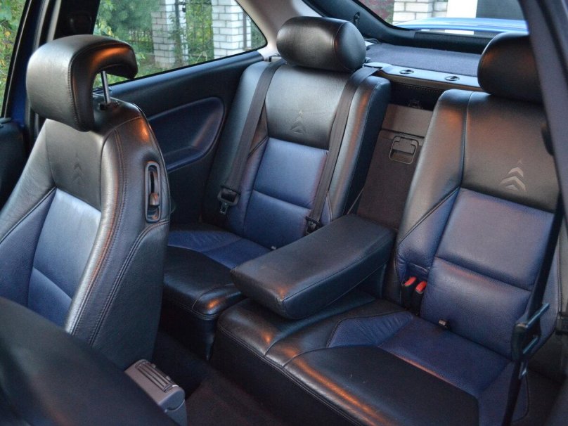 Saab 9-3 Viggen салон