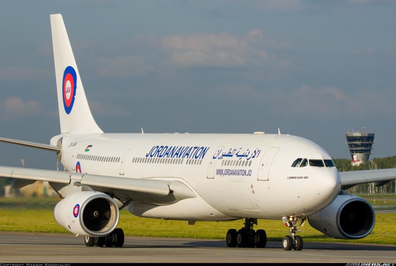 Airbus 330-200 Узбекистан АИРВАЙС