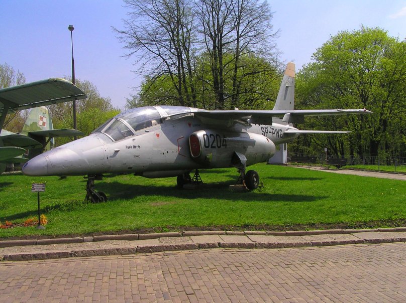 PZL I-22 Iryda