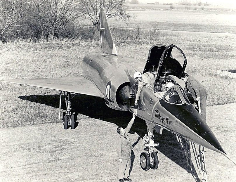 Французский бомбардировщик "Мираж-4"