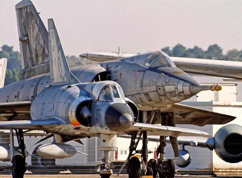 Дассо Мираж 4