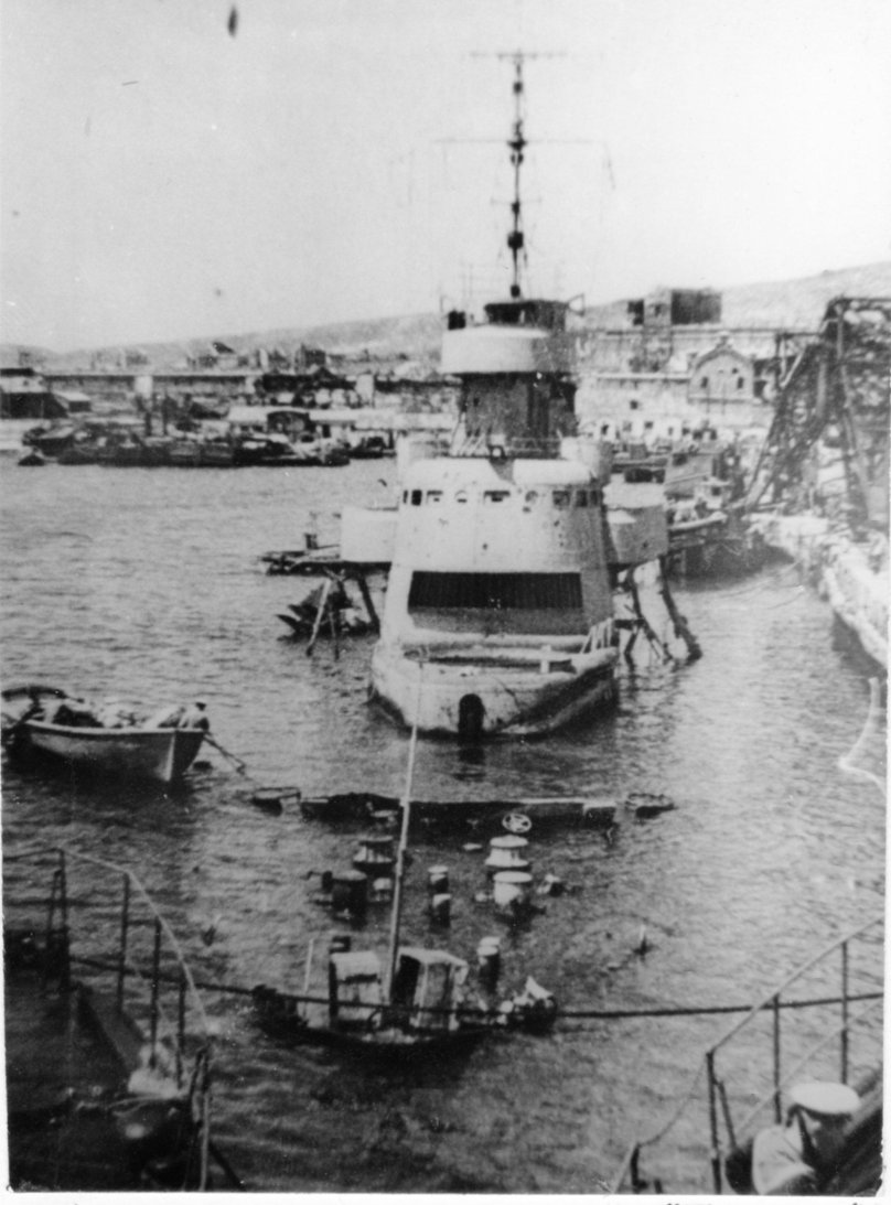 Лидер эсминцев «Ташкент» 1942