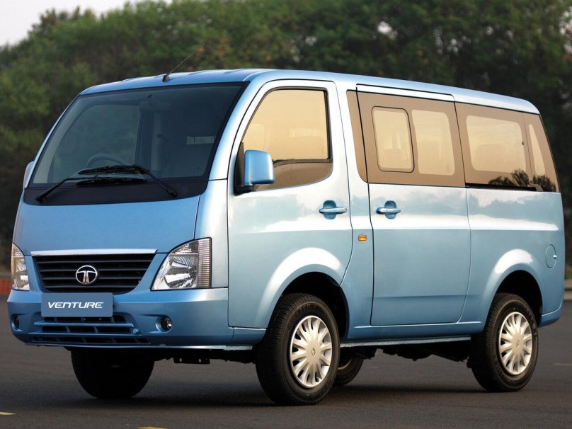 Индийский микроавтобус Tata