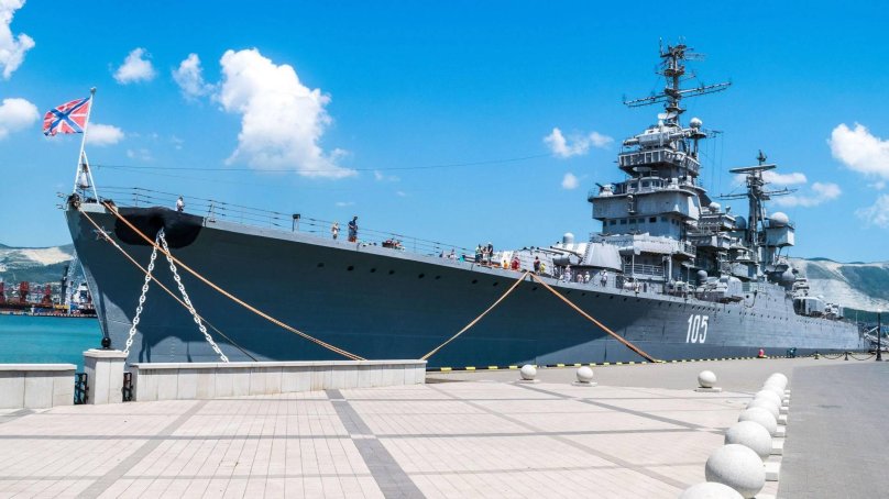 Крейсер Михаил Кутузов Новороссийск