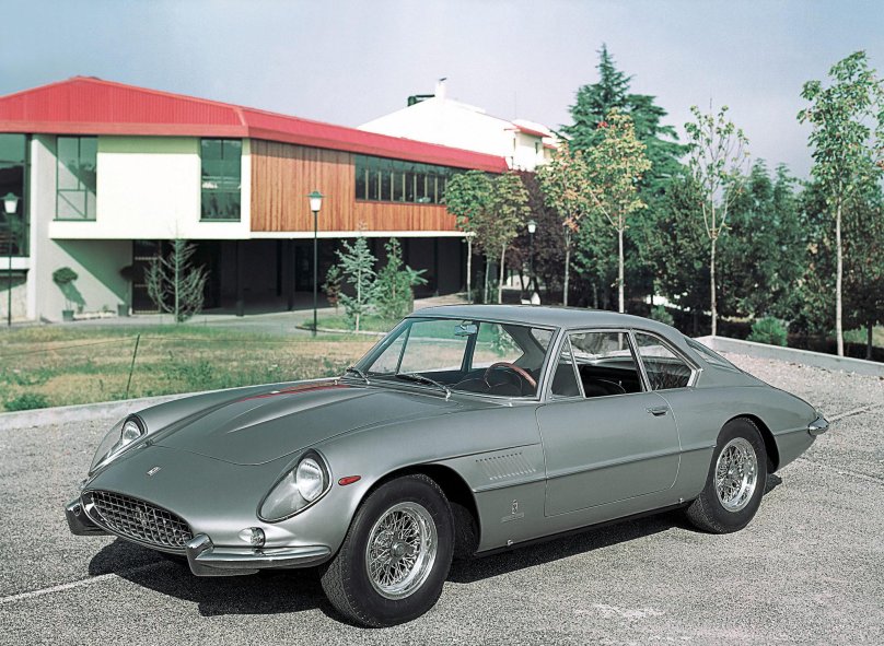 1962 — 1964 Ferrari 400 Superamerica