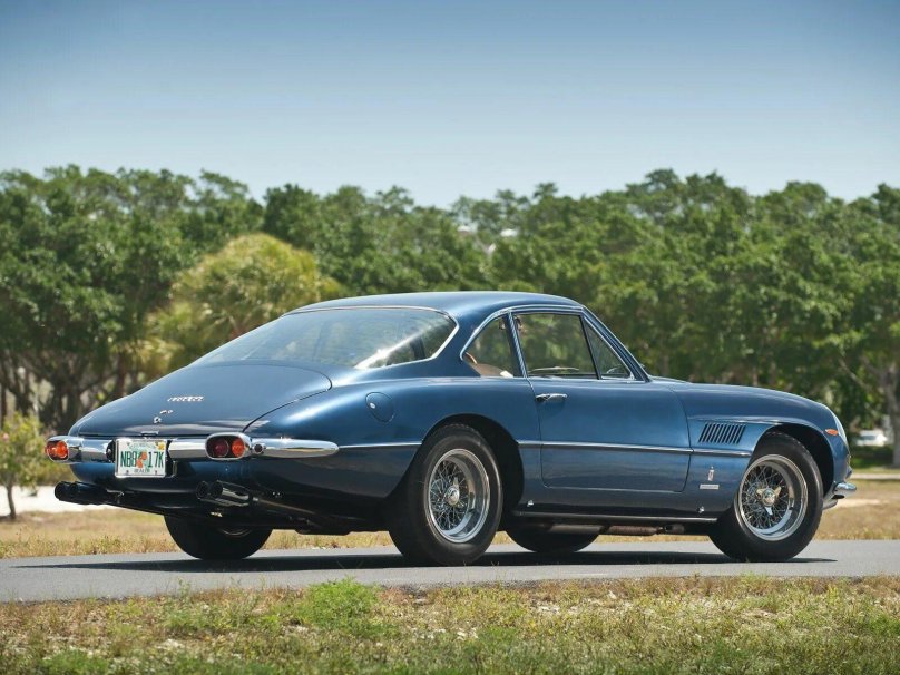 Ferrari 400