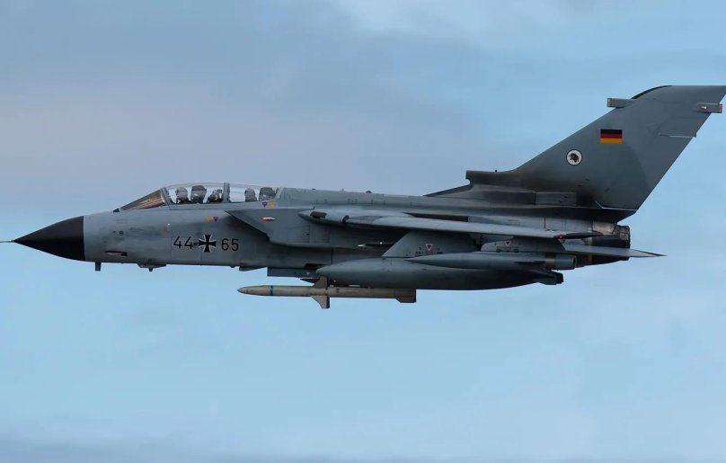 Торнадо истребитель бомбардировщик