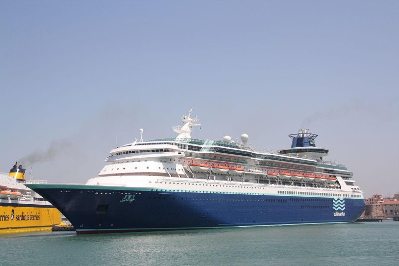 Пассажирское судно Чайка