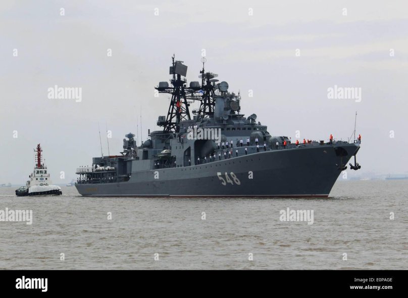 Эсминец Адмирал Пантелеев