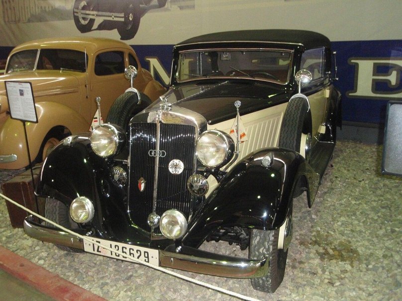 Horch 830