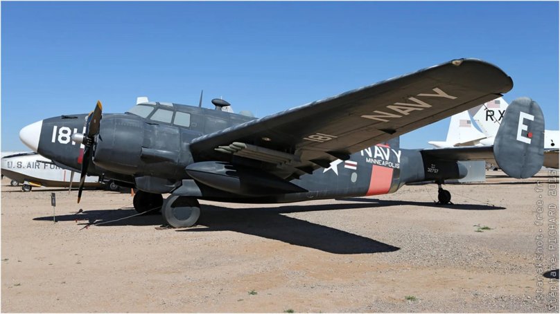 Морской ударный самолет Вентура