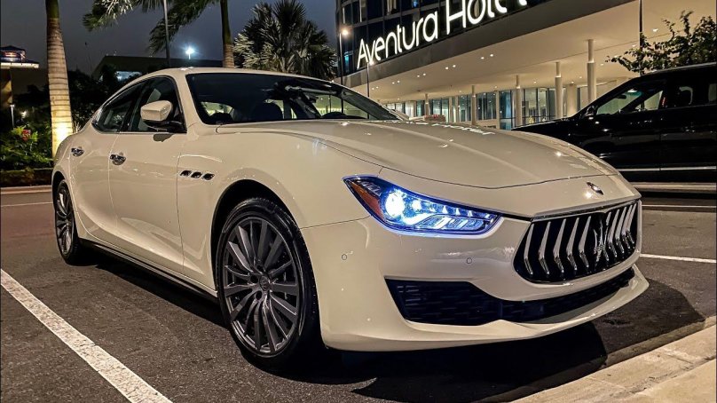Maserati Ghibli 2021